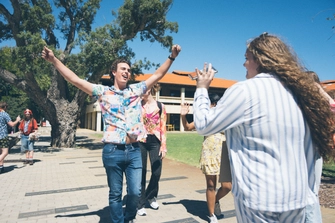 Students on campus during PROSH Day